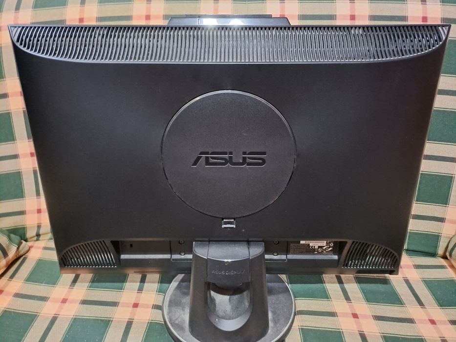 Munitor Asus MK241H  HDMI com câmara