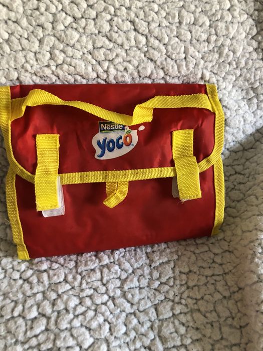 Bolsa estojo com 3 divisões