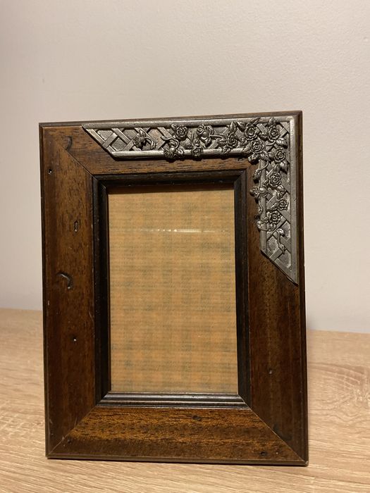 Conjunto de 3 molduras em madeira com detalhe metálico (estanho)