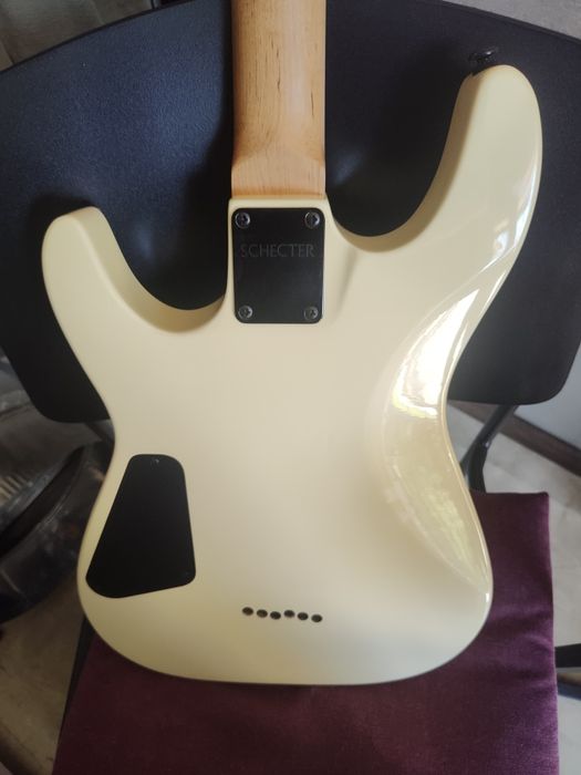 Електрогітара Schecter  omen 6
