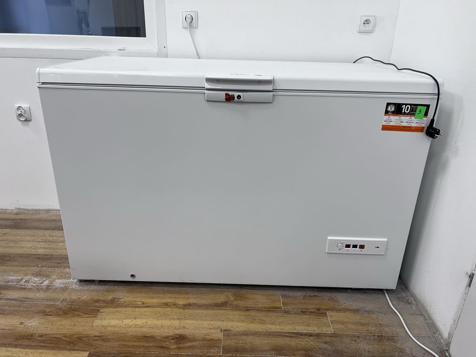 Zamrażarka skrzyniowa WHIRPOOL 438L