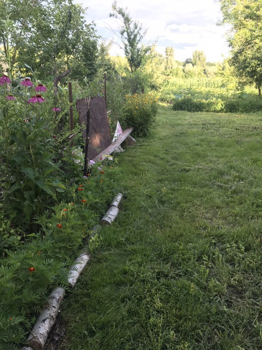 Терміново, в зв‘язку з виїздом, 10 км від міста