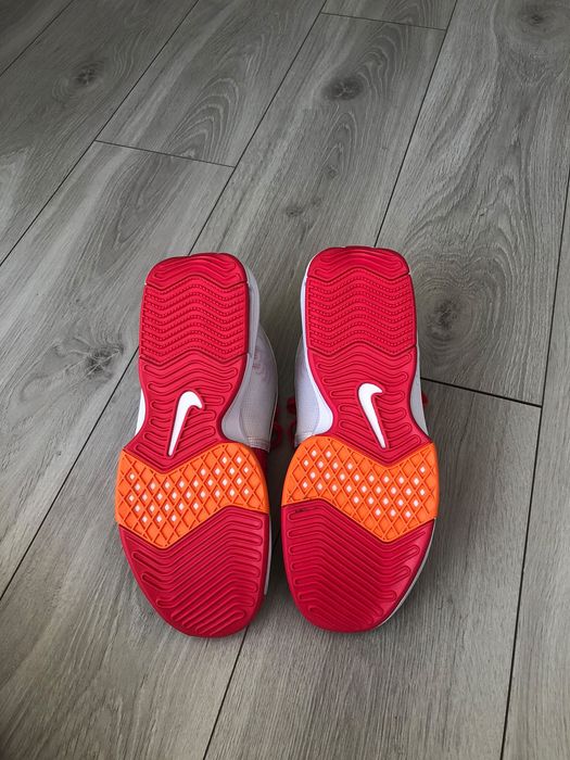 Lebron Witness VIII