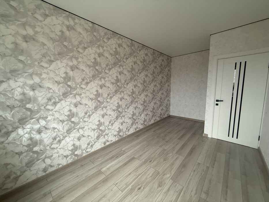 Продам таунхаус з ремонтом