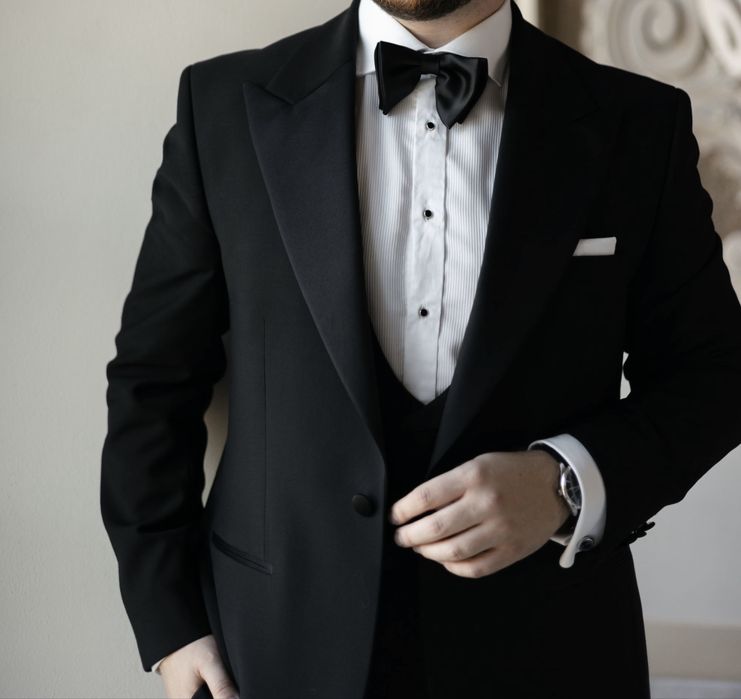Smoking ślubny czarny