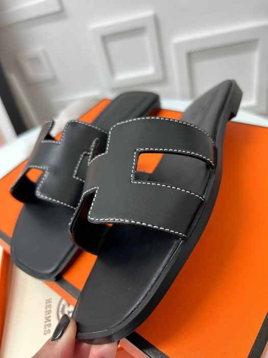 Hermes Oran в наявності