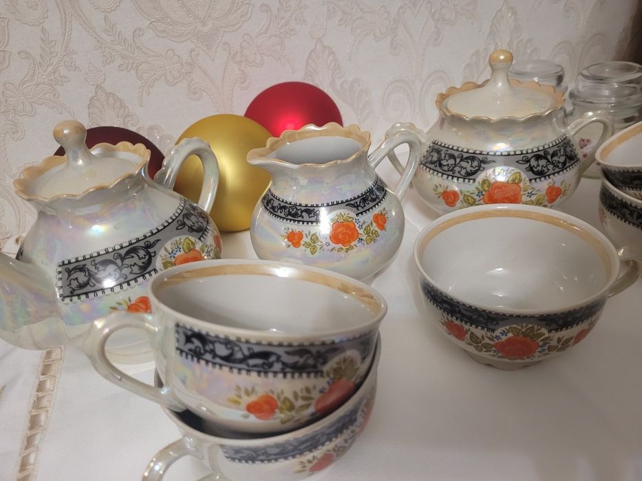 Чайний посуд новий