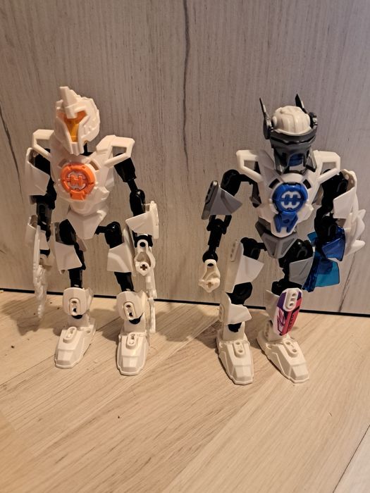 Roboty MOC z części Hero Factory