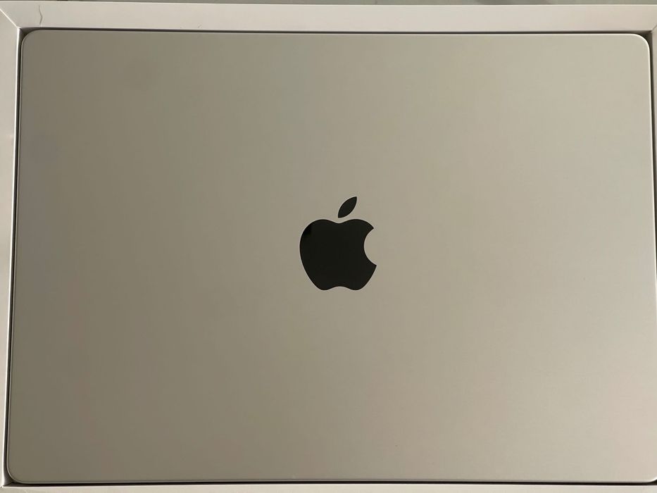 Apple MacBook Pro 14" M4 Max 16-CORE CPU 40-CORE GPU, 64GB RAM, 1TB SSD, US, SREBRNY