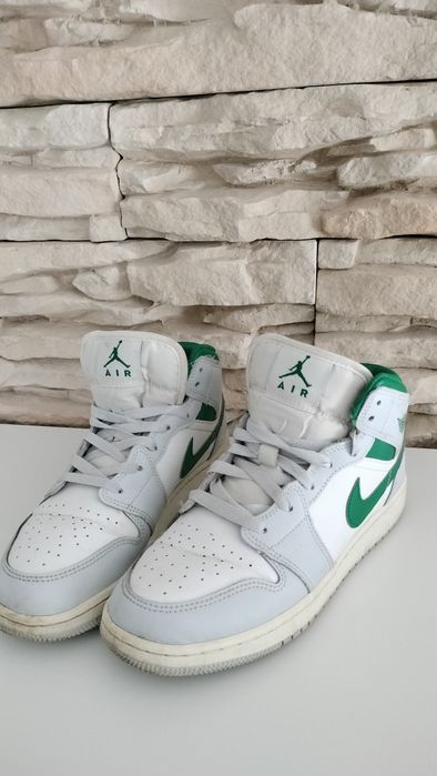 Nike Air Jordan 1 Mid