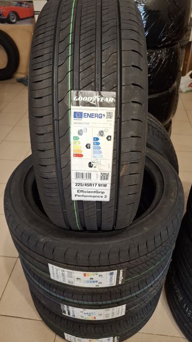 Шини Goodyear EfficientGrip Performance 2 225/45 R17 91W