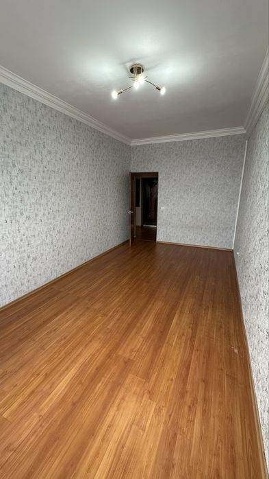 Продаж; квартира; Чернівці; гарний стан; вул. Руська (Гравітон);