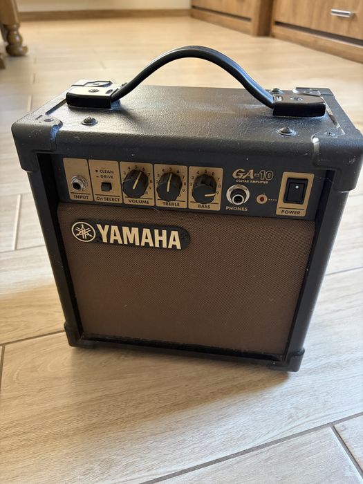 Wzmacniacz gitarowy Yamaha
