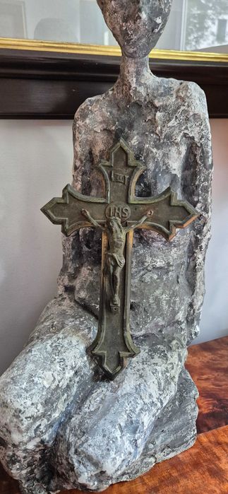 Stary krzyż pasyjna Belgia antyk sakralny dewocjonalia patyna