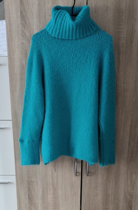 Piękny nowy sweter moher