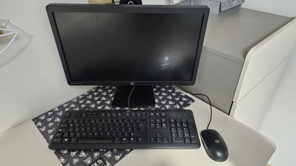 Komputer HP EliteDesk800 G1 SFF Intel i5 Monitor Klawiatura Mysz