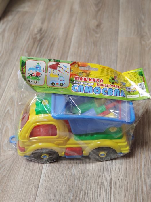 Автомобиль-конструктор "Самосвал"