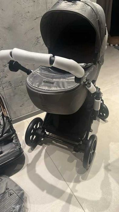 Zestaw Prime 2 szary dla dzieci gondola spacerówka nosidełko