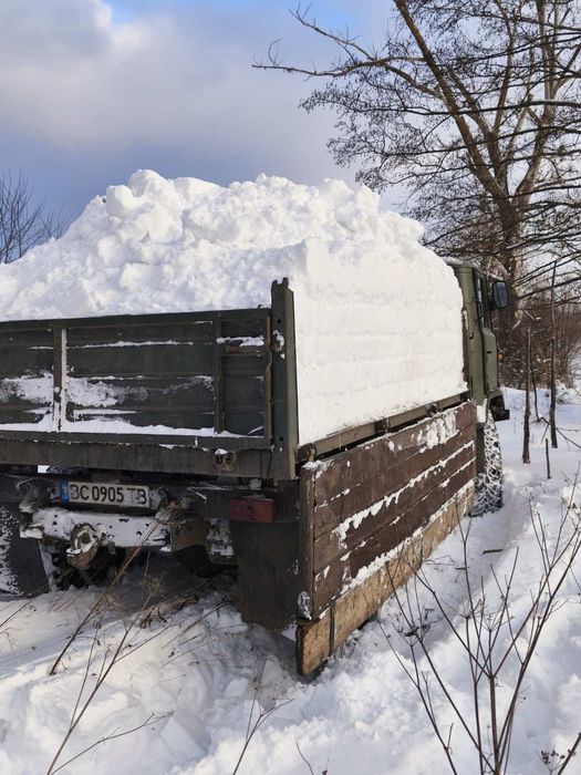 Послуги доставки вантажів самоскид