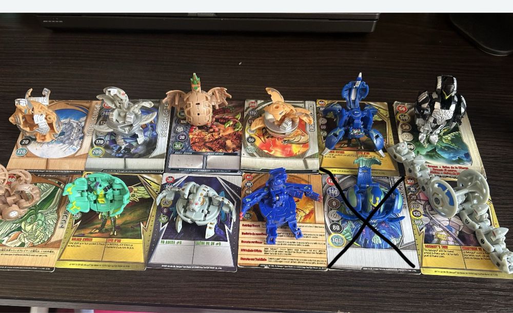 Бакуган разных сезонов.