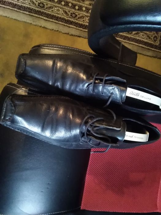 Buty z koziej skory