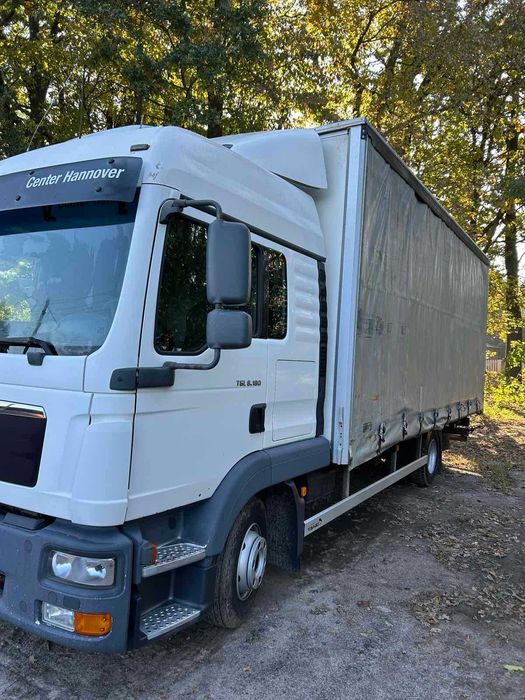 MAN 8.180 вантажний 2012 року в гарному стані