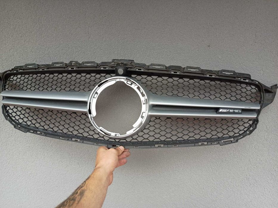 Grill Mercedes W205 c43 AMG