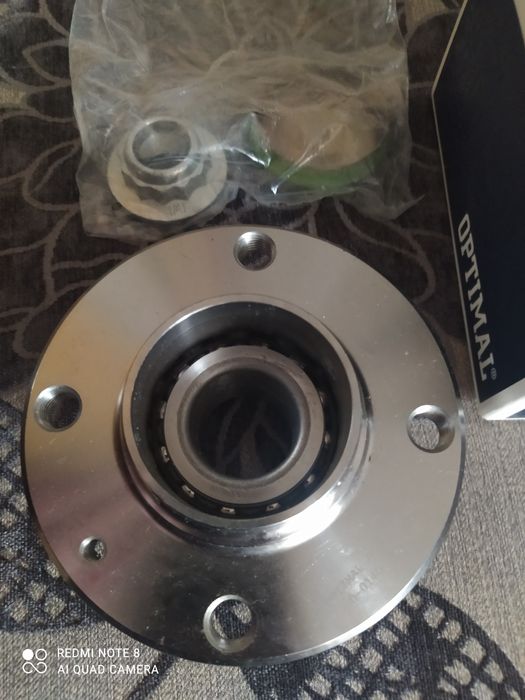 Продам комплект подшипника ступицы