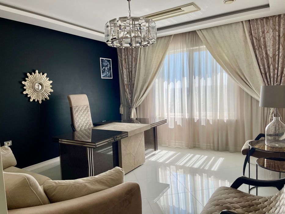 Лісники. КМ Зелений Гай. Будинок з басейном та панорамним краєвидом!