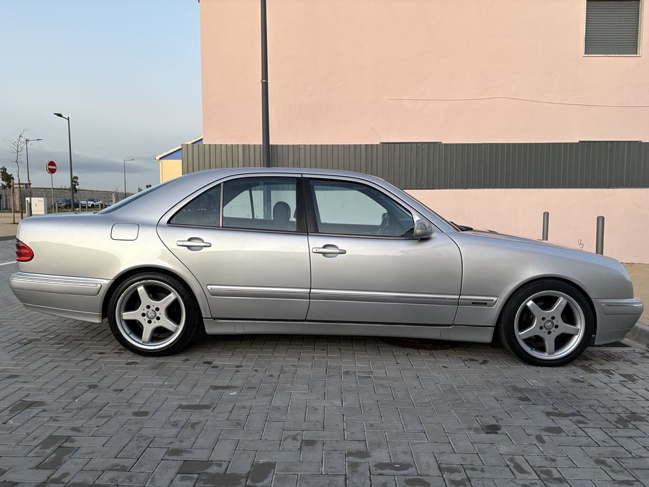 Mercedes-benz  E-240  Gasolina Avantgarde