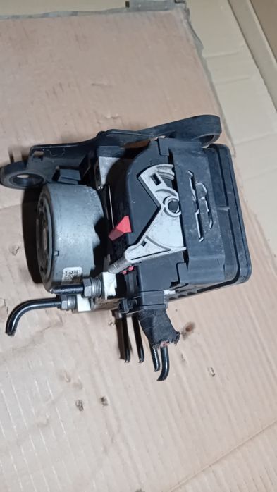 VW Golf VII Pompa ABS ESP  .