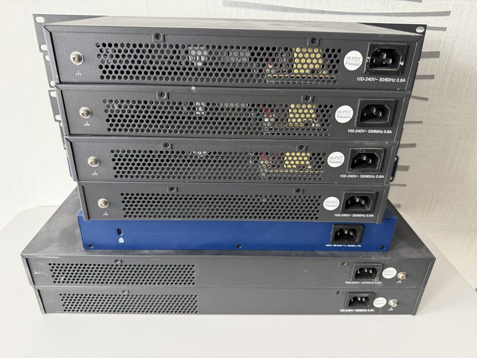 Przełącznik sieciowy switch TP-Link Netgear - używane sprawne