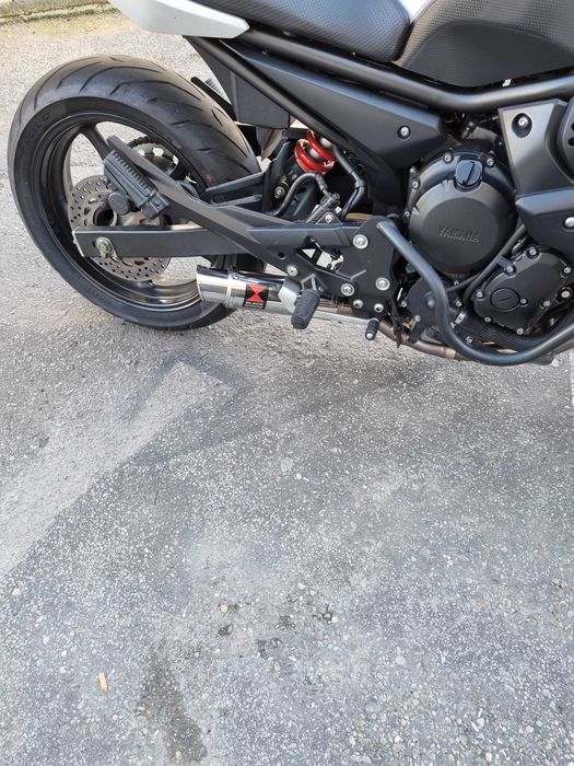 Yamaha XJ6 2012.