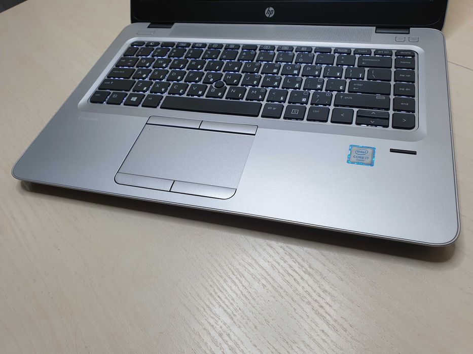 Ноутбук преміум класу Hp EliteBook /Intel Core i7-6500/Full HD IPS/SSD