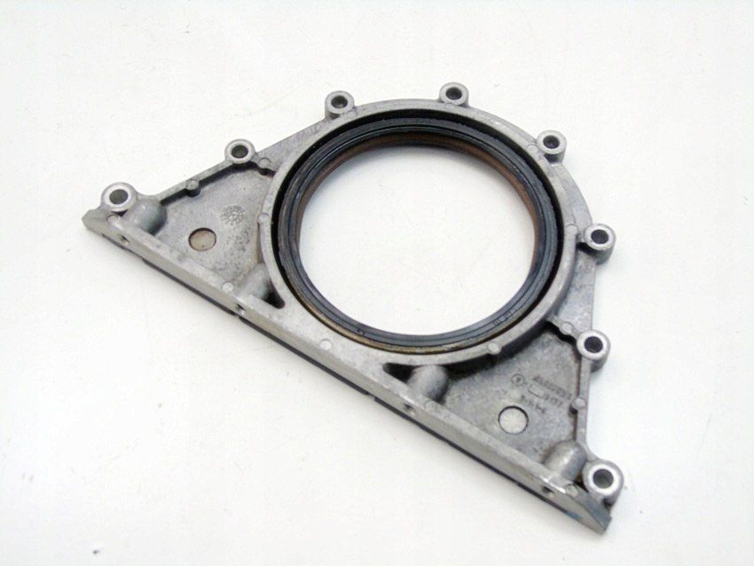 Obudowa Uszczelniacza Wału 4.4 N62 Bmw 5 6 7 X5 E60 E61 E63 E64 E65 E66