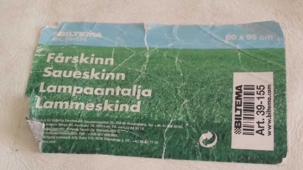 Luksusowa  jagnięca skóra  Biltema  60cm x 95 cm - bdb  !!