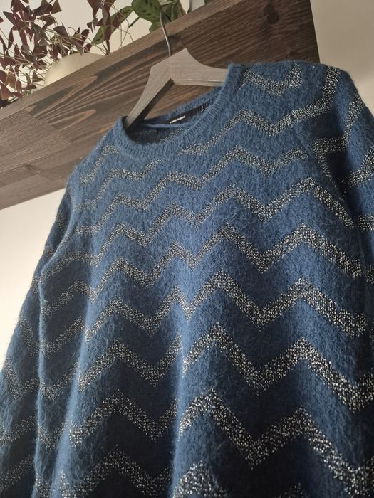 Sweter damski Vero Moda S lekki miękki morski połyskujący knitwear