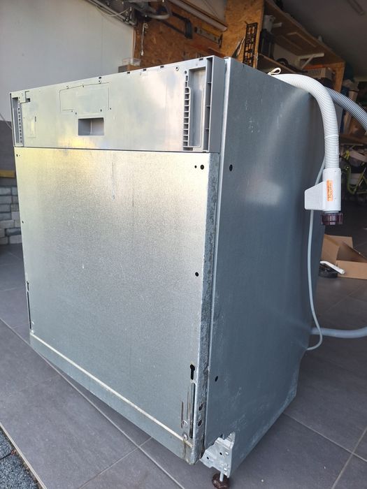 Zmywarki do zabudowy marki Electrolux, model ESL8356RO