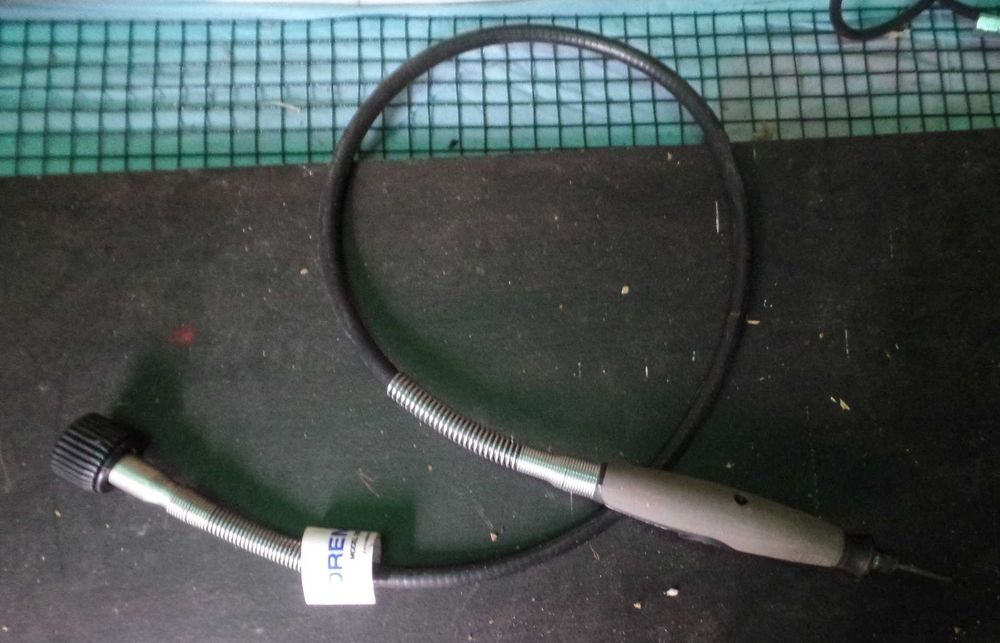 Dremel mais Eixo Flexível usado (Baú)