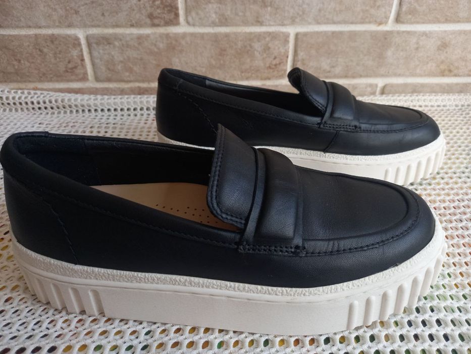 Кожанные лоферы Clarks 38р