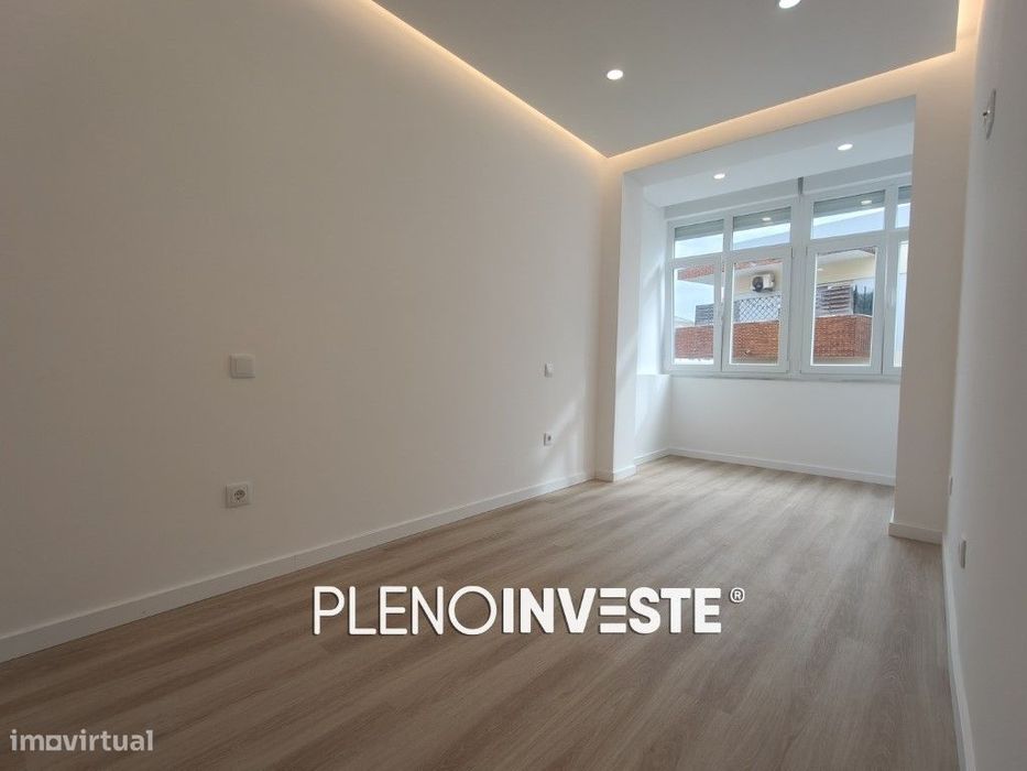 T3 com suite totalmente remodelado no Laranjeiro