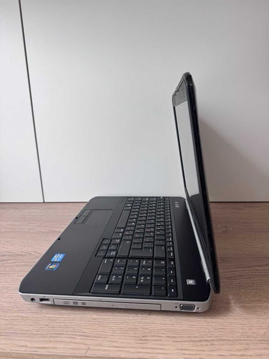Ідеальний ноутбук для онлайн-роботи та навчання – Dell Latitude E5520!
