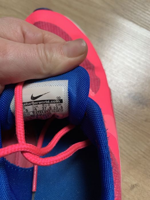 Buty sportowe wiosenne damskie Nike Air Max Thea r 37,5