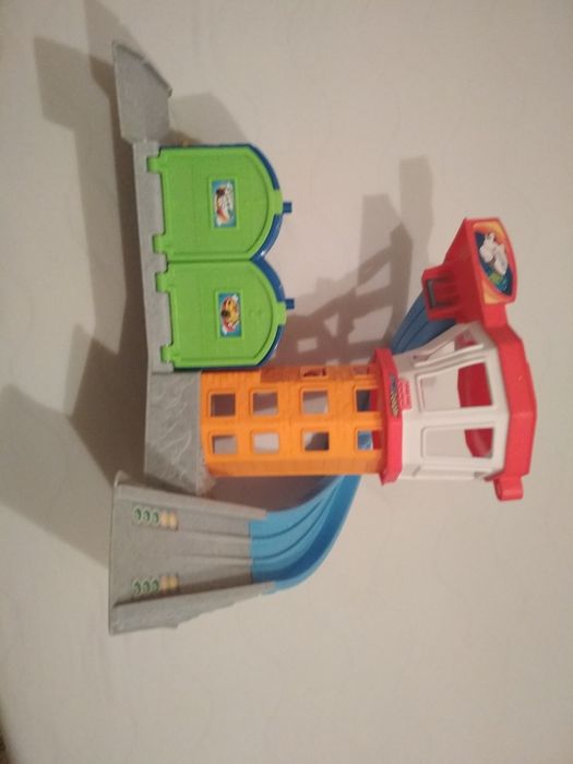 Little People Fisher Price lotnisko