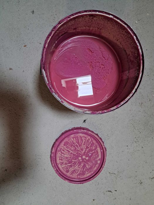 Tinta Rosa forte para quarto de criança