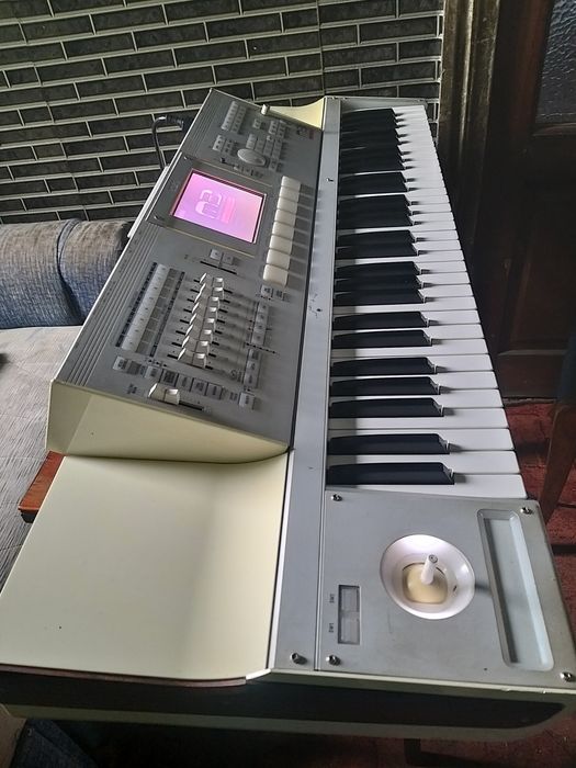 korg m3 - Купить музыкальные инструменты - Цена на OLX.ua