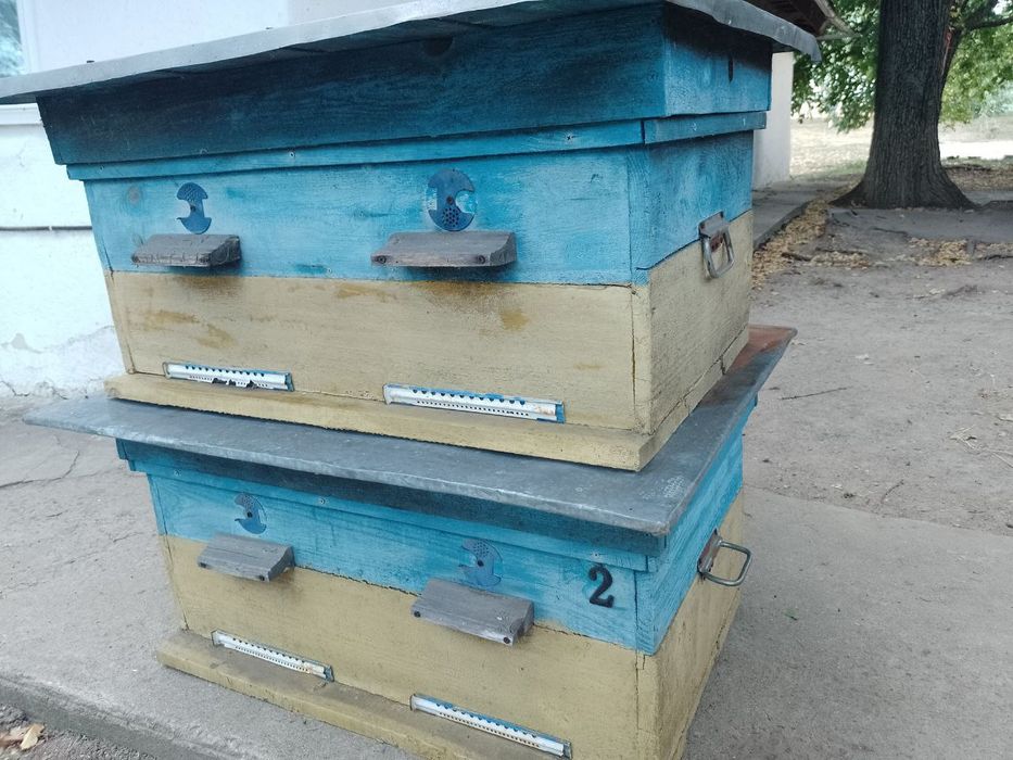 Продам вулики . Є в наявності 12 шт