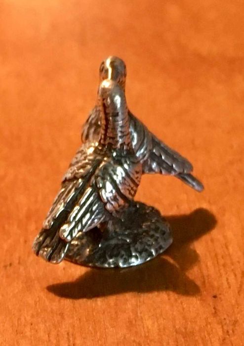 PRATA ÁGUIA 835 - casal de pombos - antigo - 2,7 x 2 cm/s