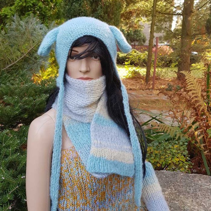 Szalik w odcieniach błękitu 17/125 cm
