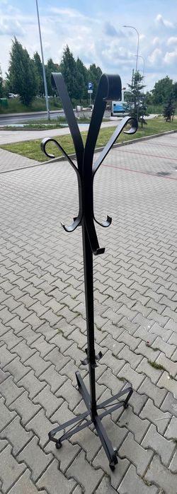 Wieszak stojący, metalowy, do mieszkania lub biura